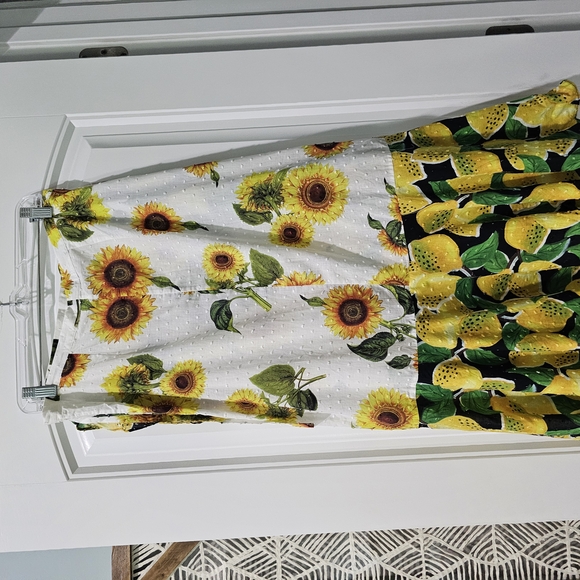 FARM Rio Yellow Green Wrap Midi Skirt - Picture 2 of 6